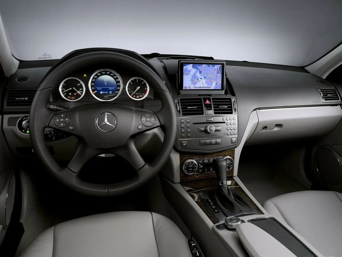 Mercedes-Benz C-Класс III (W204) Универсал 5 дв. — сүрөт 6