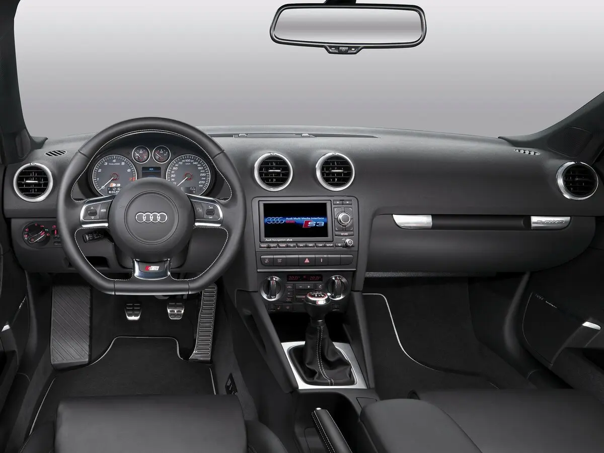 Audi S3 II (8P) Рестайлинг Хэтчбек 5 дв. — сүрөт 6