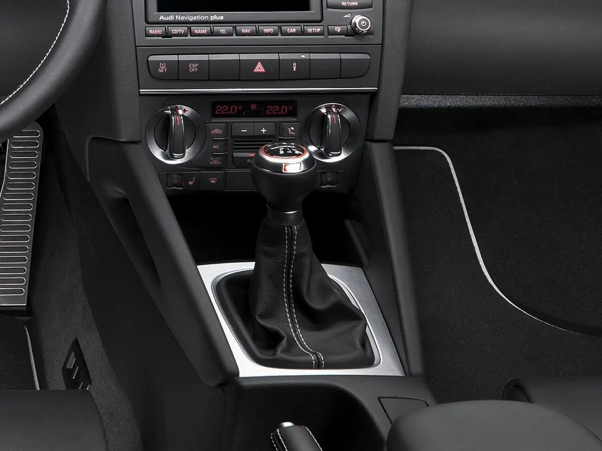 Audi S3 II (8P) Рестайлинг Хэтчбек 5 дв. — сүрөт 10