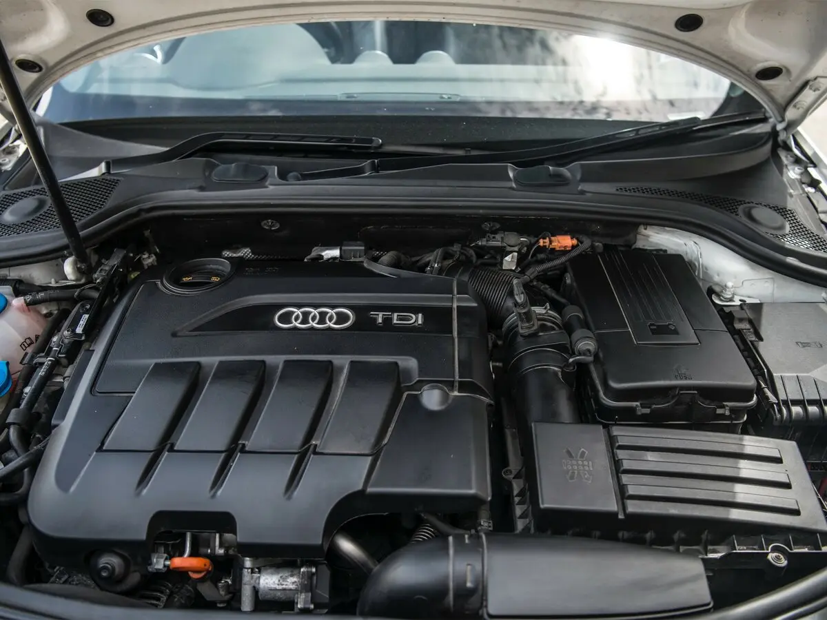 Audi A3 II (8P) Рестайлинг 2 Кабриолет — 照片 15
