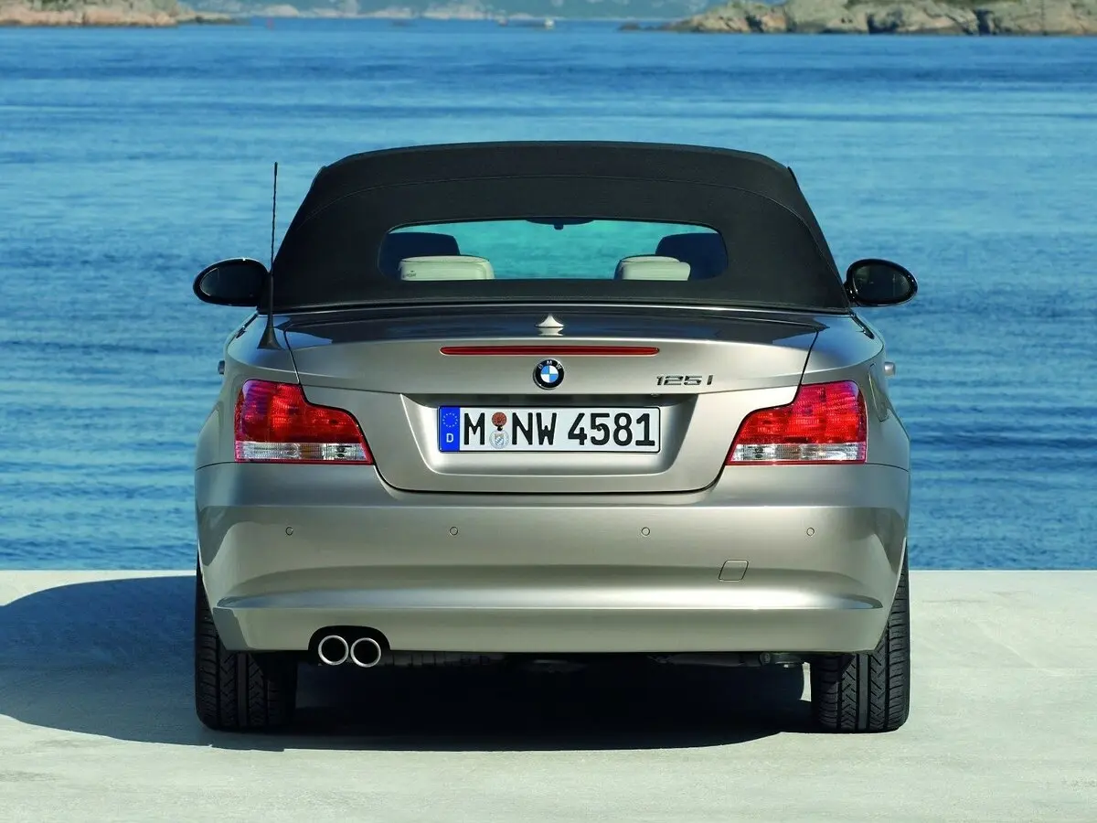 BMW 1 серии I (E81/E82/E87/E88) Рестайлинг Кабриолет — photo 4