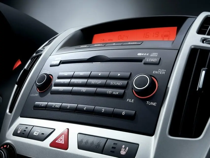 Kia Ceed I Хэтчбек 3 дв. — photo 15