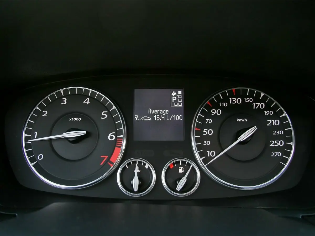 Renault Laguna III Лифтбек — сүрөт 8