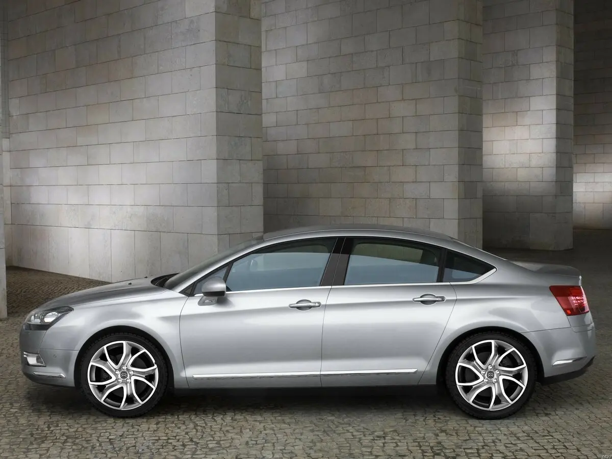 Citroen C5 II Седан — photo 2