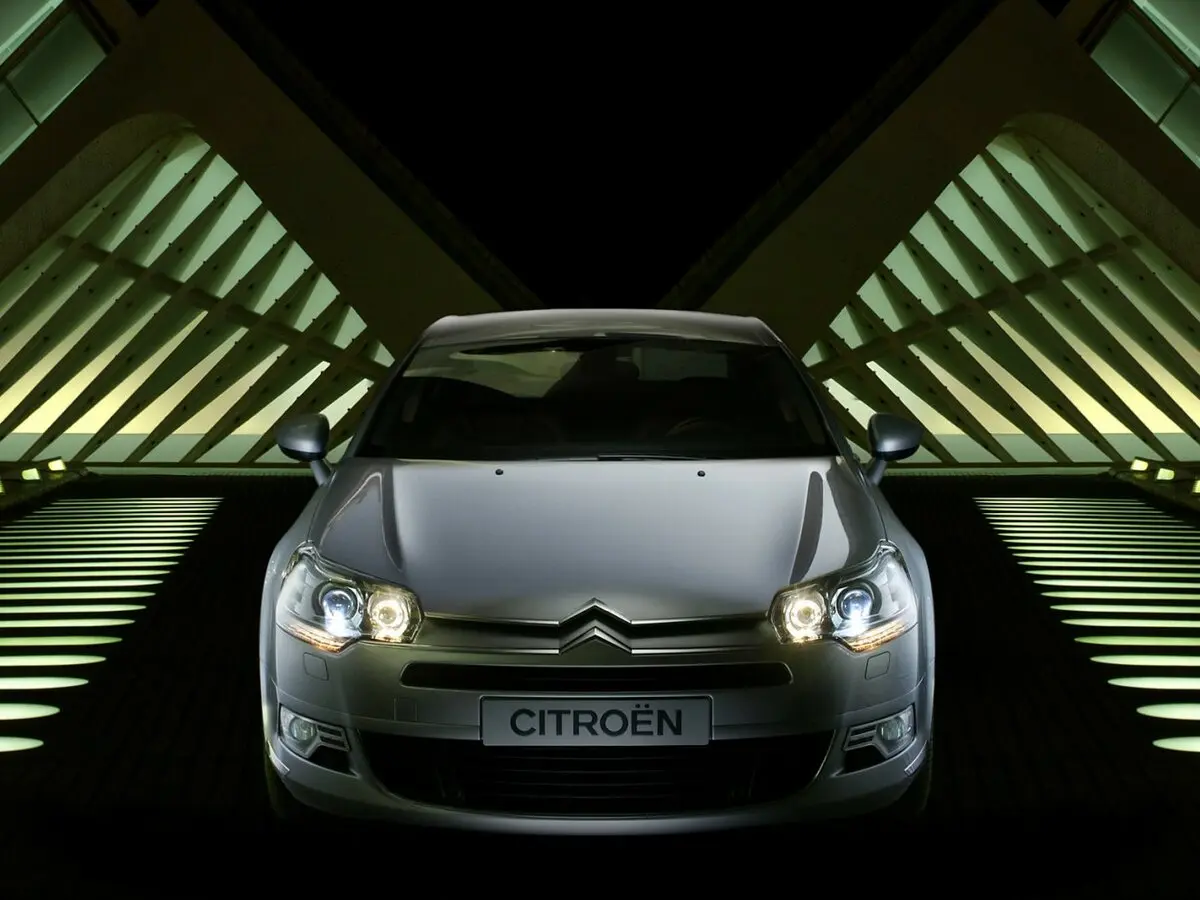 Citroen C5 II Седан — photo 3