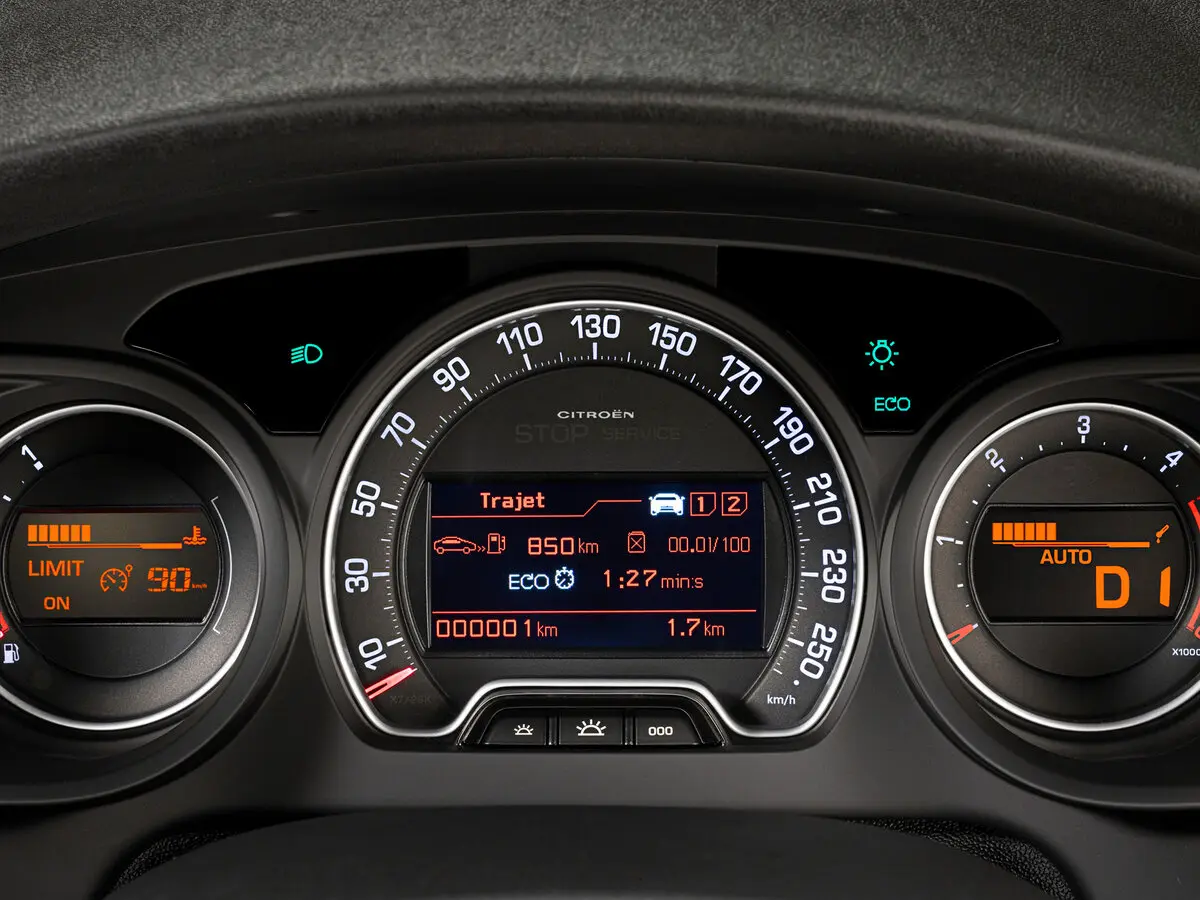 Citroen C5 II Седан — photo 9