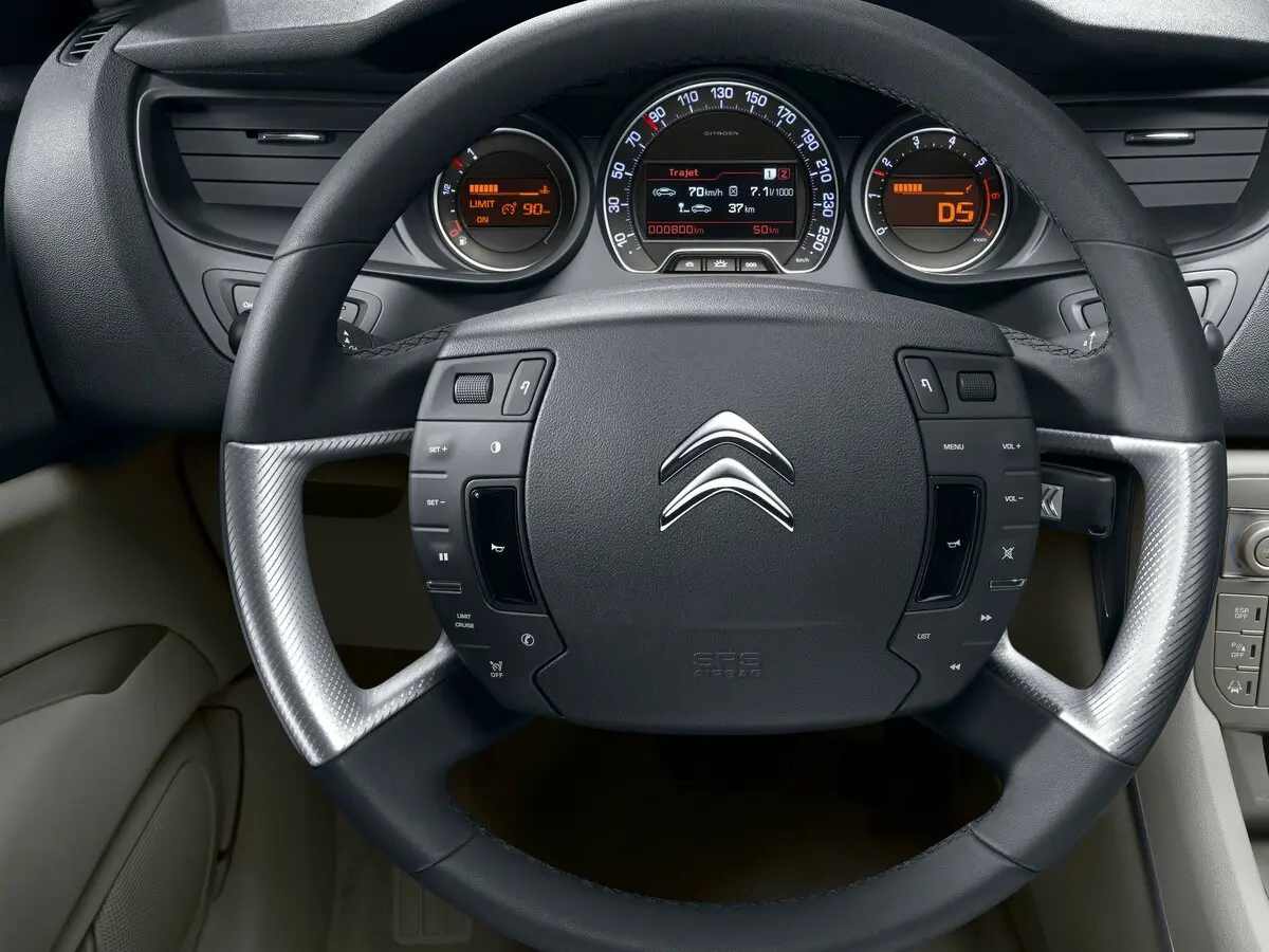 Citroen C5 II Седан — photo 10