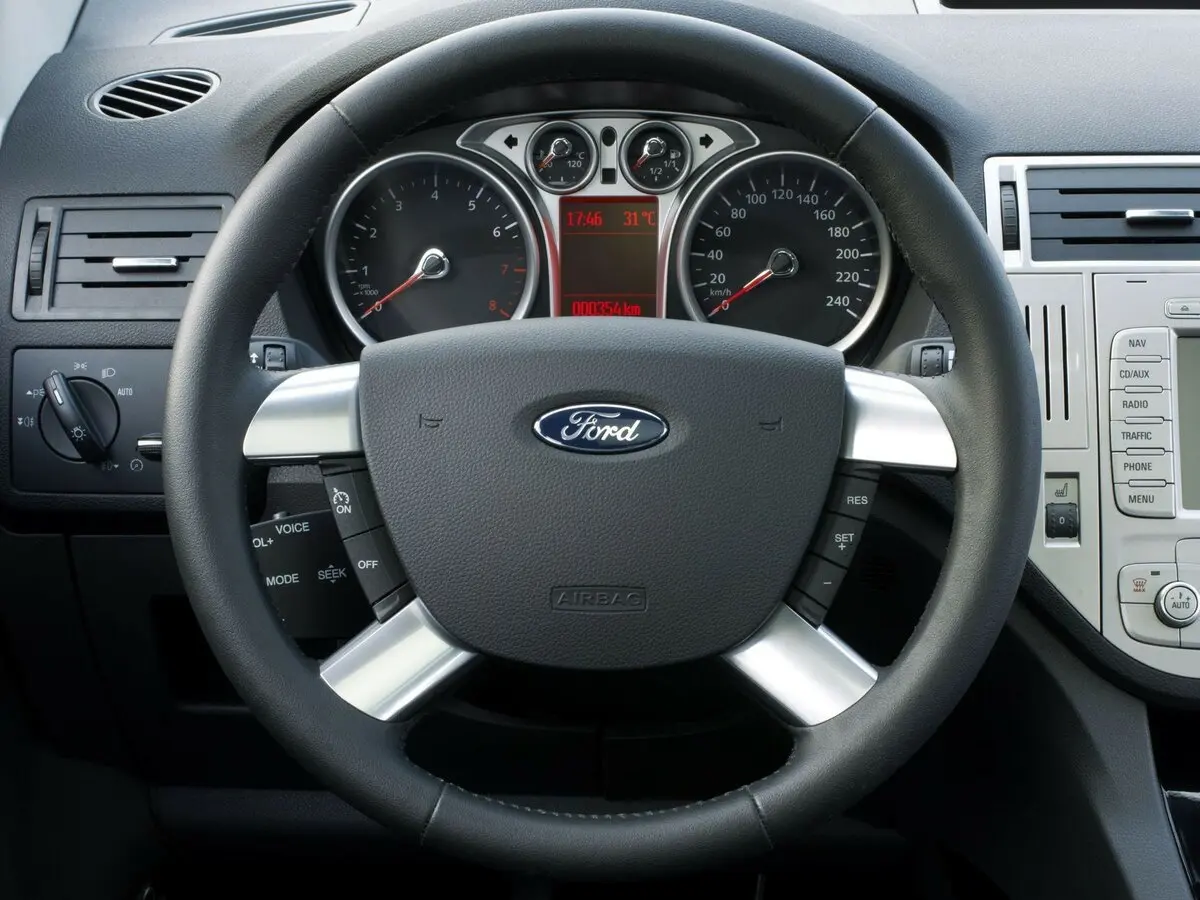 Ford Kuga I Внедорожник 5 дв. — сүрөт 10