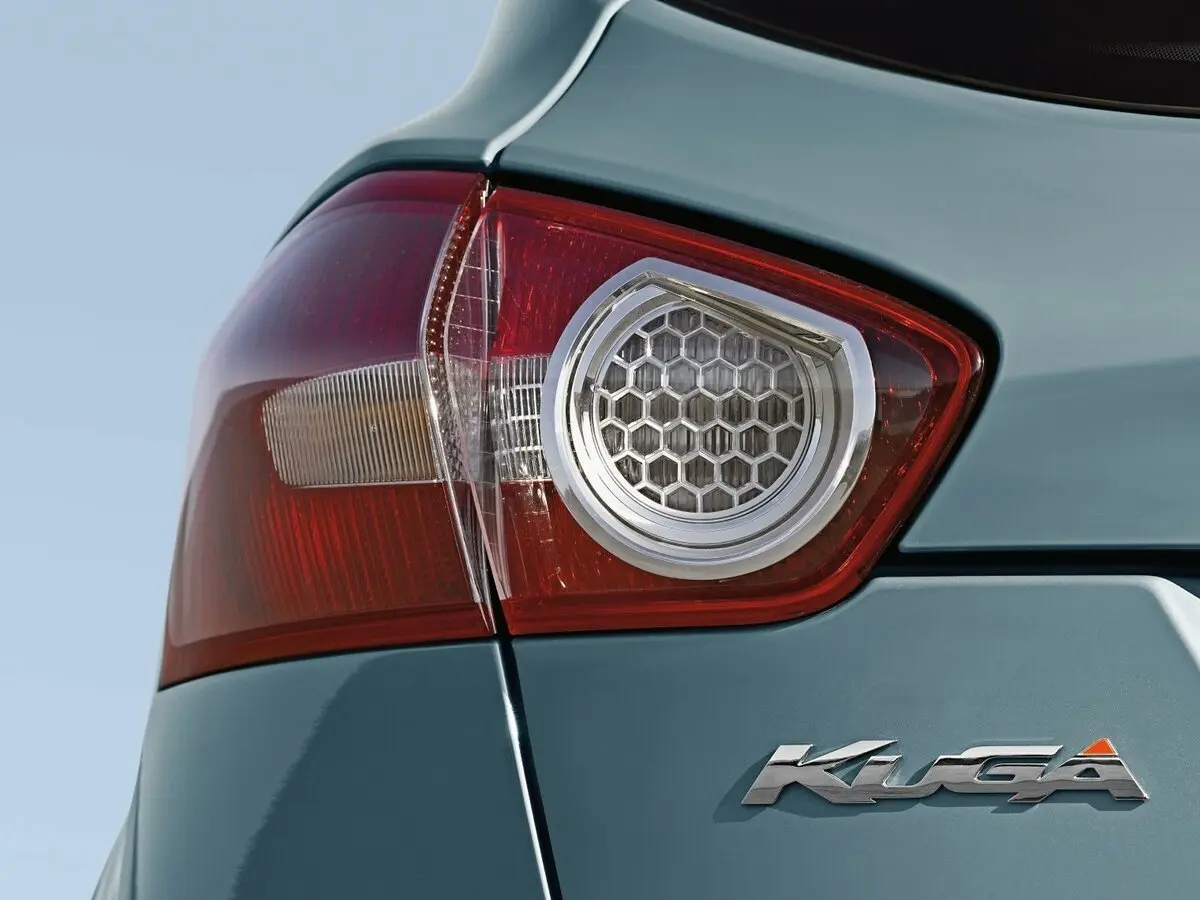 Ford Kuga I Внедорожник 5 дв. — сүрөт 15