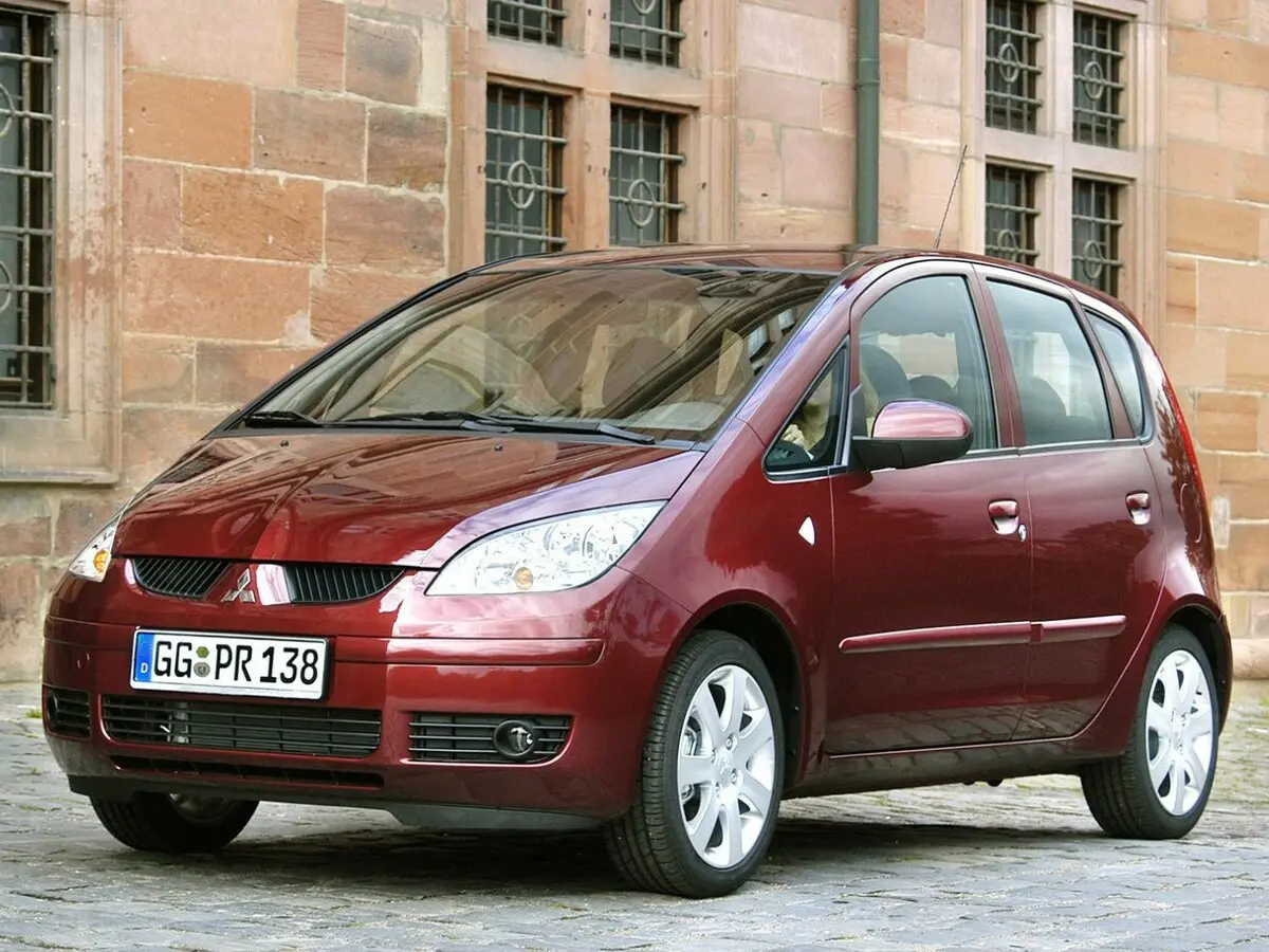 Mitsubishi Colt VI (Z20/Z30) Хэтчбек 5 дв. — сүрөт 2