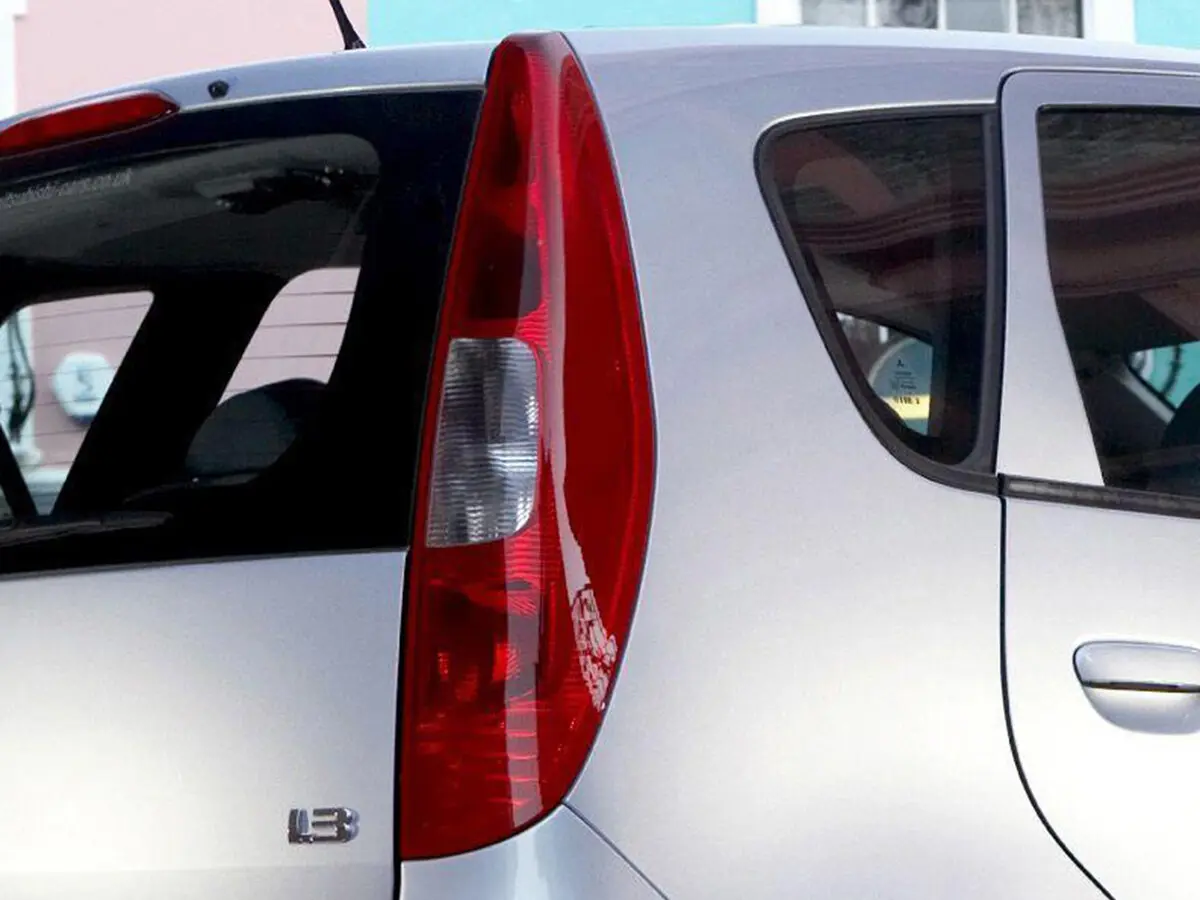 Mitsubishi Colt VI (Z20/Z30) Хэтчбек 5 дв. — сүрөт 14