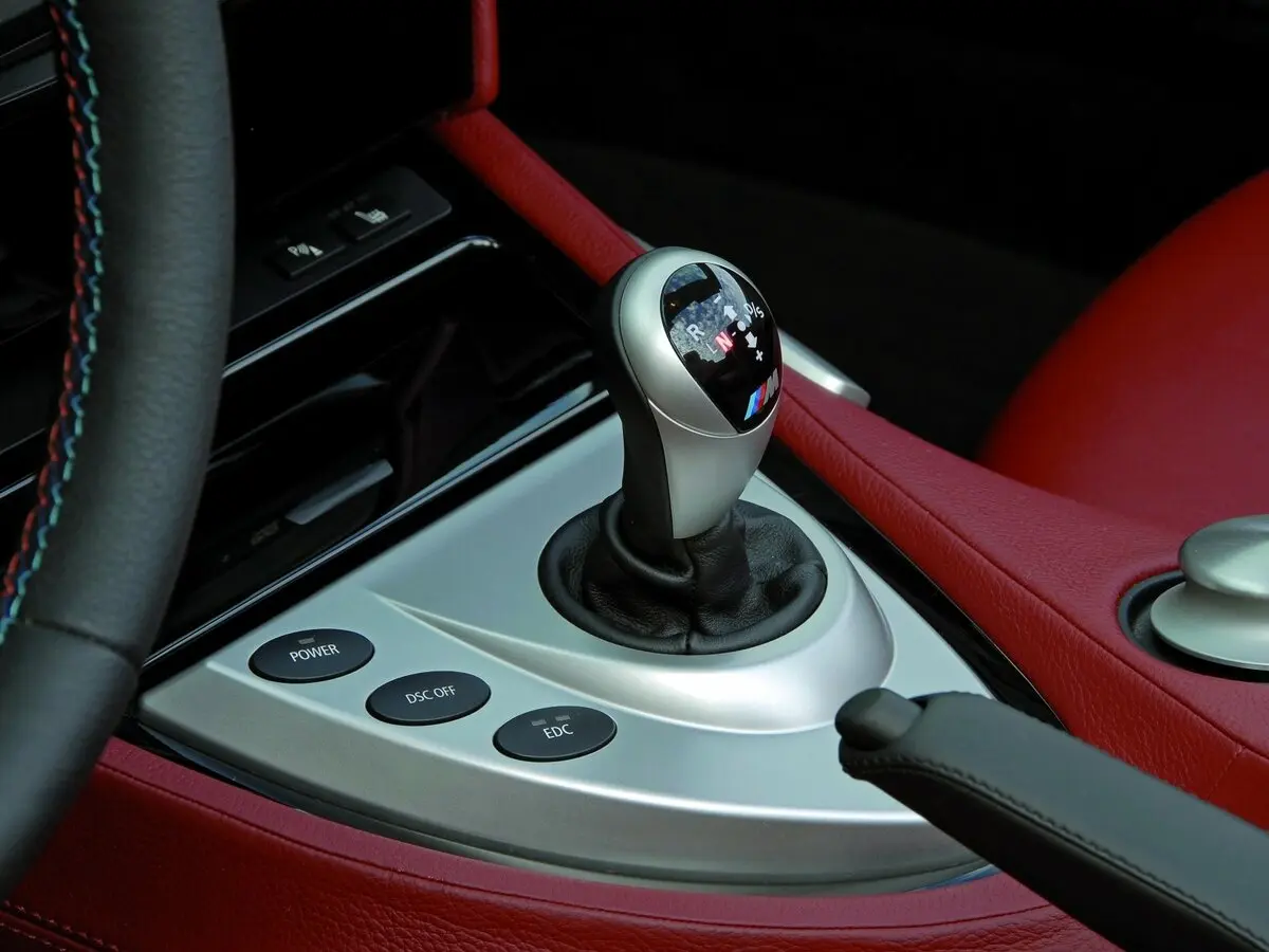 BMW M6 II (E63/E64) Кабриолет — photo 13