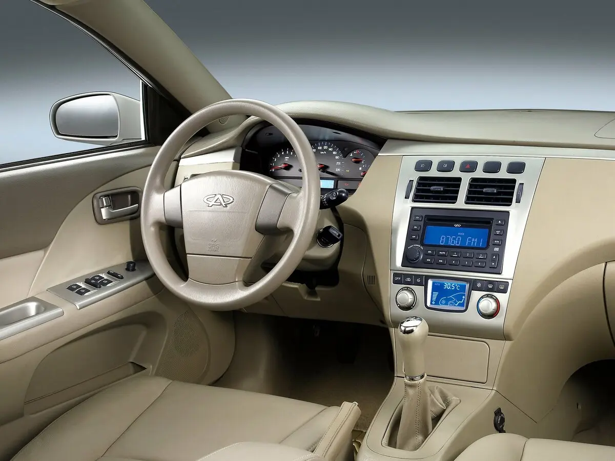 Chery Fora (A21) 2006 – 2011 Седан — сүрөт 7