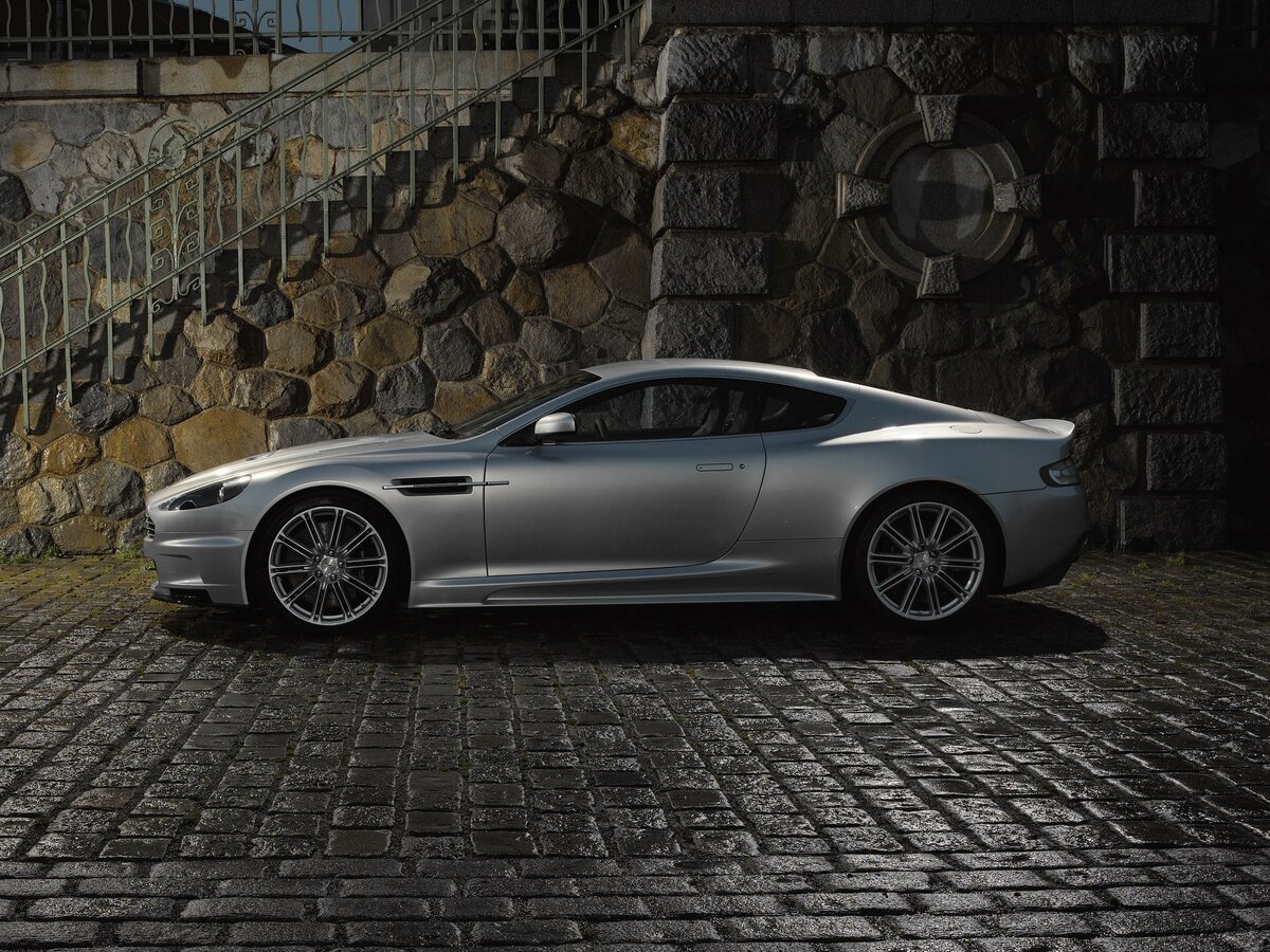 Aston Martin DBS II Купе — фото 2