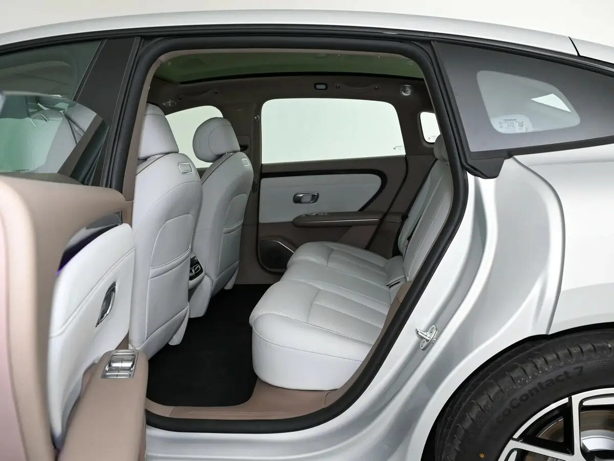 Changan Qiyuan A06 2023 – н.в. Хэтчбек 5 дв. — photo 8
