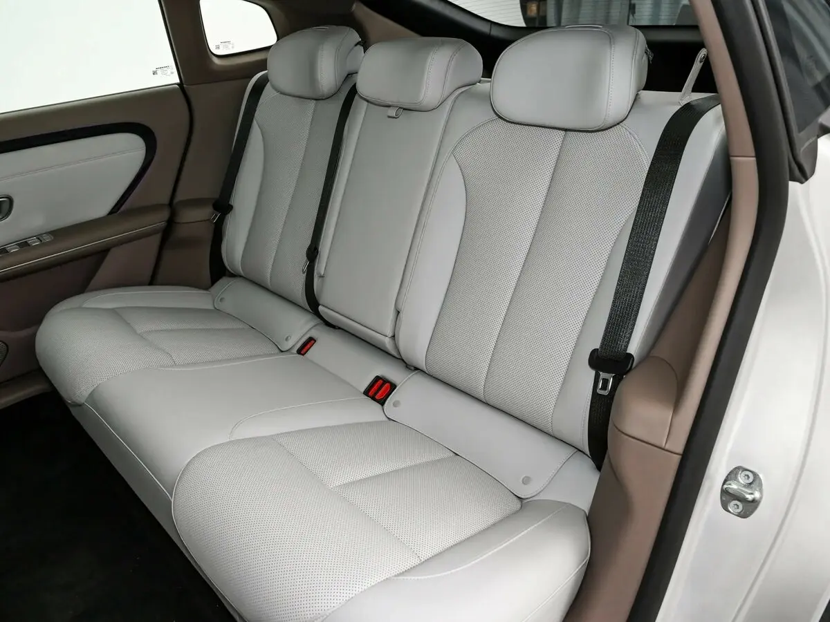 Changan Qiyuan A06 2023 – н.в. Хэтчбек 5 дв. — photo 9