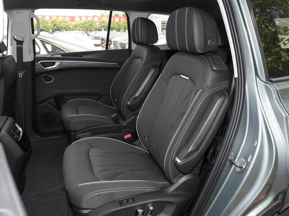 Volkswagen Talagon I Рестайлинг Внедорожник 5 дв. — сүрөт 8