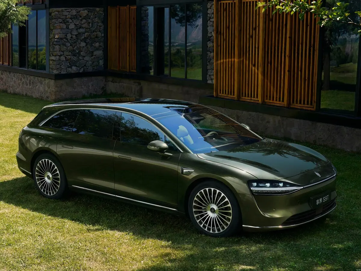 Stelato S9 2024 – н.в. Универсал 5 дв.