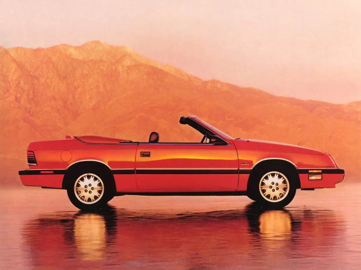 Chrysler LeBaron III Кабриолет — сүрөт 2