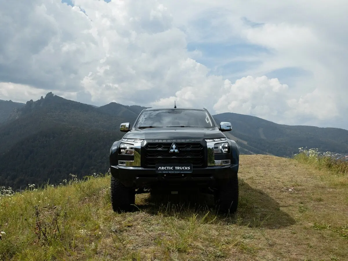 Mitsubishi L200 VI Пикап Двойная кабина Arctic Trucks — сүрөт 3