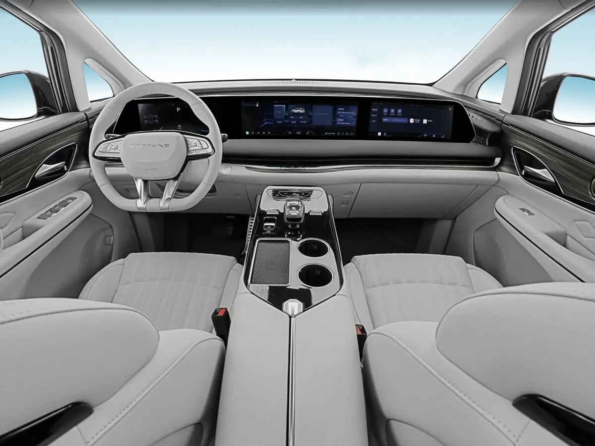 Forthing V9 2024 – н.в. Минивэн — сүрөт 4