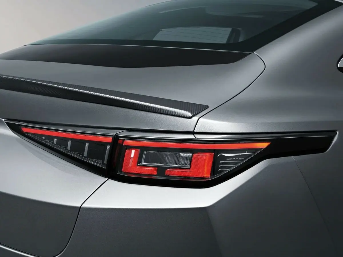 Changan UNI-L 2024 – н.в. Седан — 照片 9