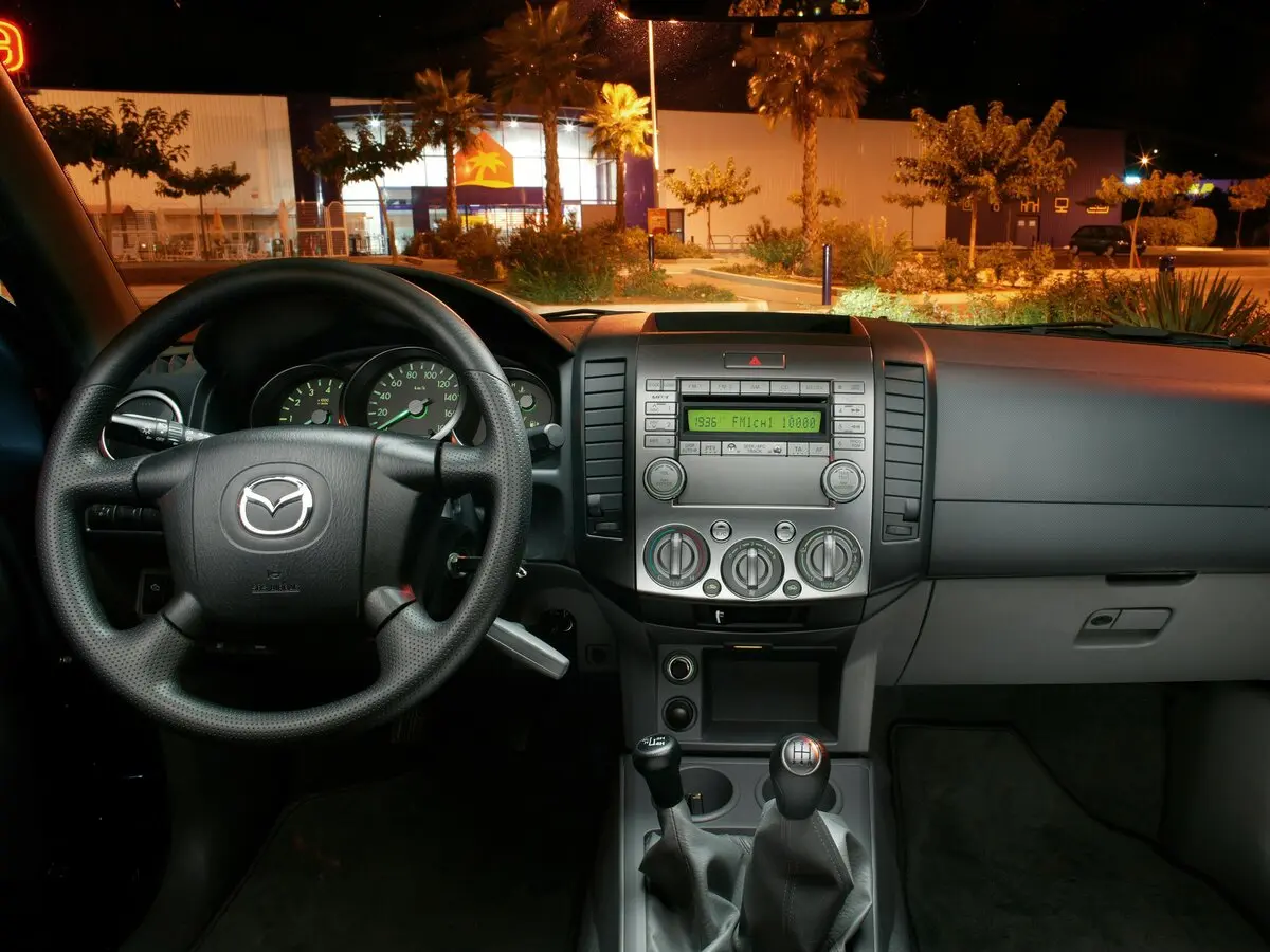 Mazda BT-50 I Пикап Двойная кабина — сүрөт 6