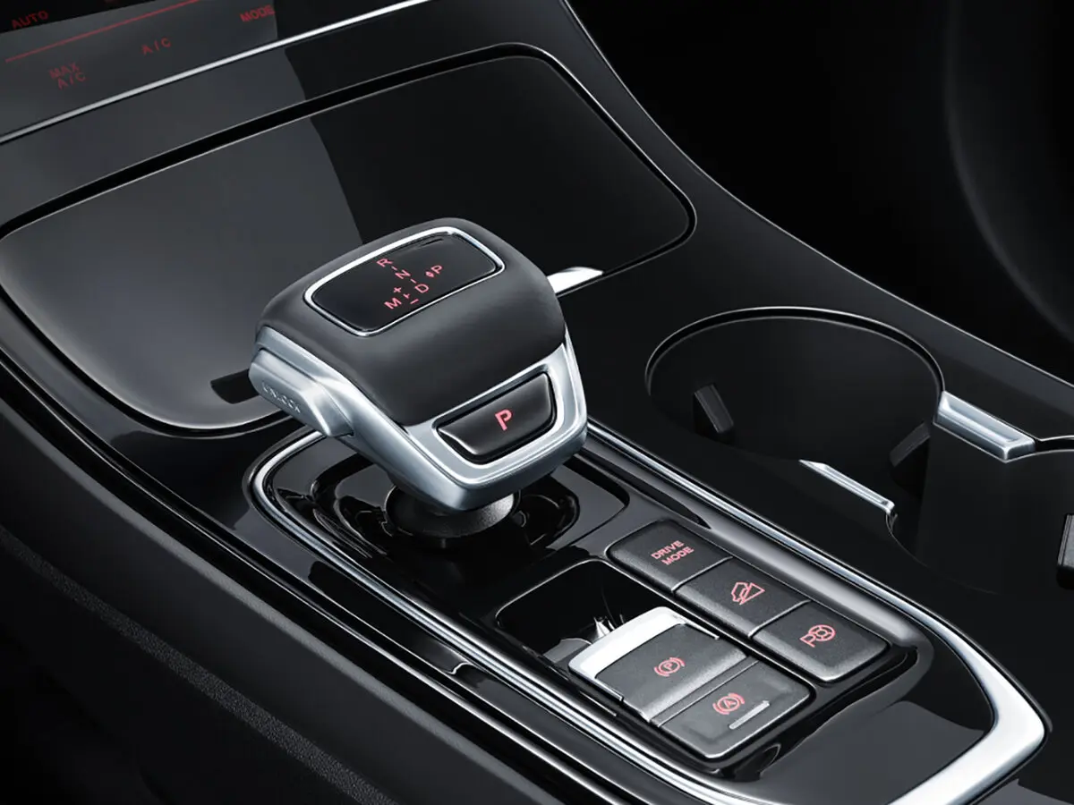 Forthing U-Tour M4 2024 – н.в. Минивэн — сүрөт 10