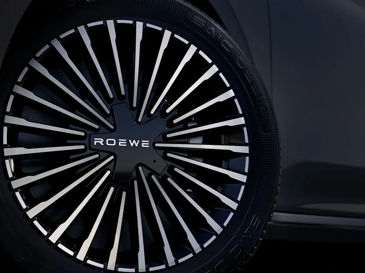 Roewe M7 2025 – н.в. Седан — photo 15