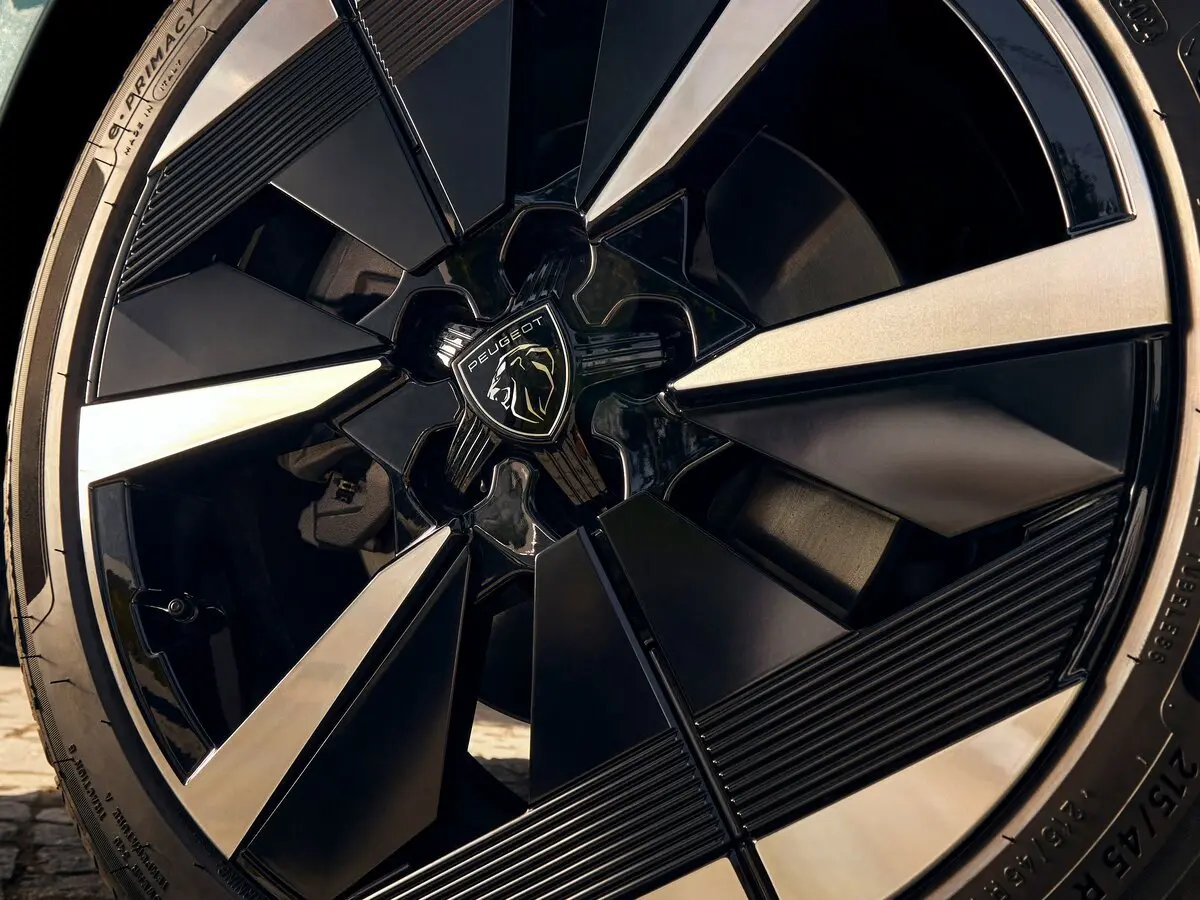 Peugeot 308 III Рестайлинг Универсал 5 дв. — сүрөт 12