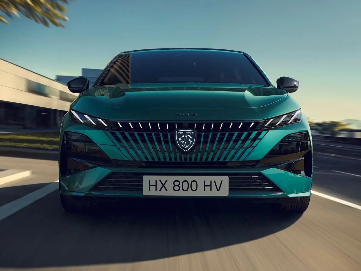 Peugeot 308 III Рестайлинг Хэтчбек 5 дв. — сүрөт 2