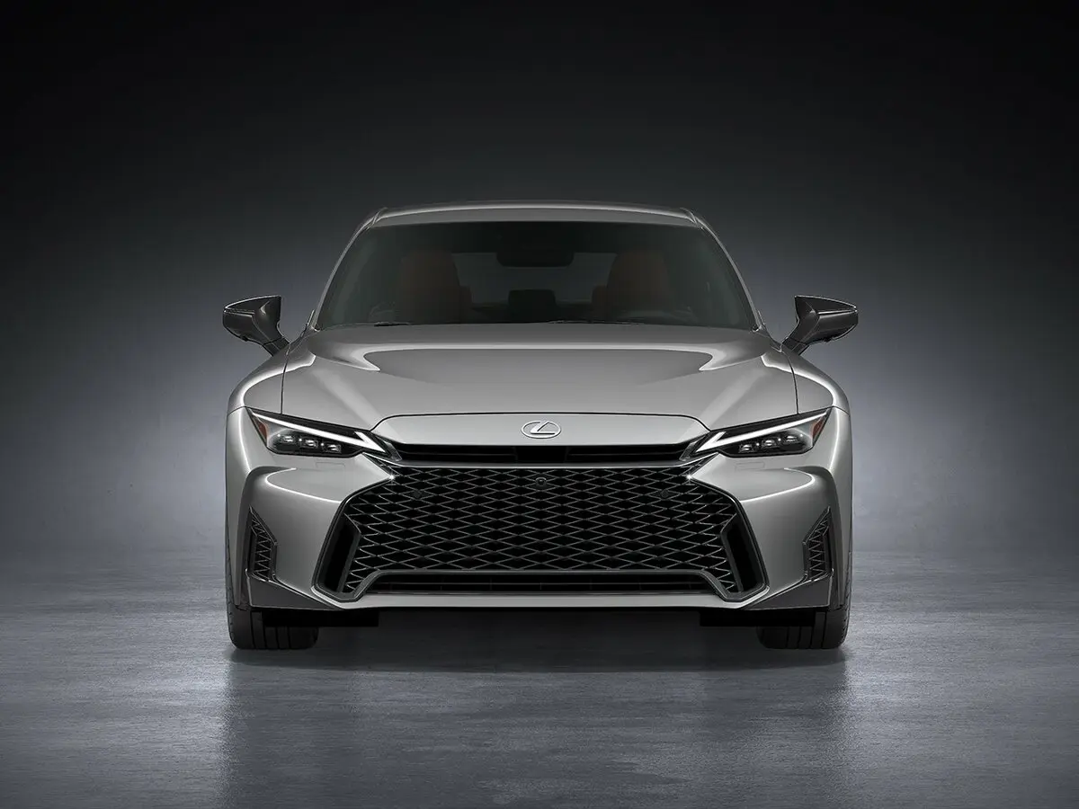 Lexus IS III Рестайлинг 3 Седан — фото 3