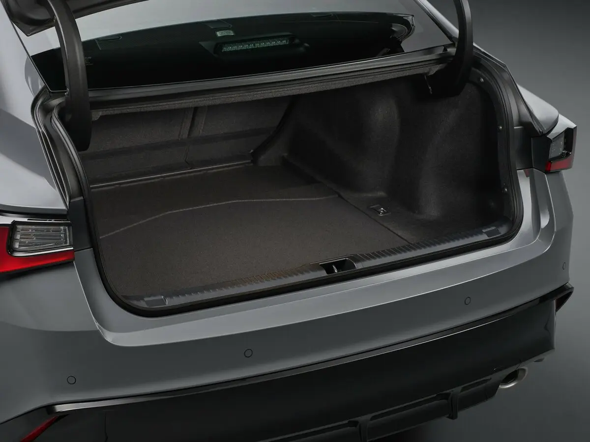 Lexus IS III Рестайлинг 3 Седан — фото 12