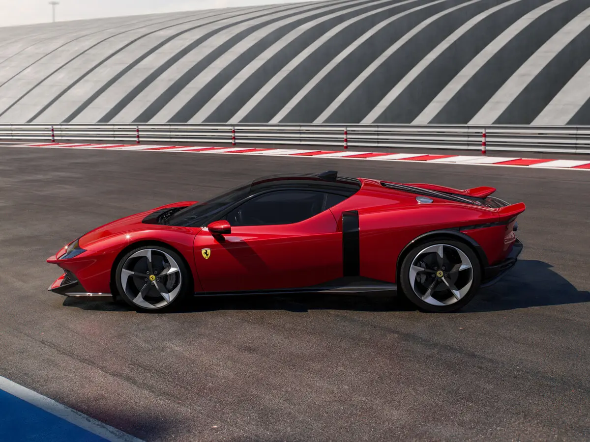 Ferrari 849 Testarossa 2025 – н.в. Купе — сүрөт 2