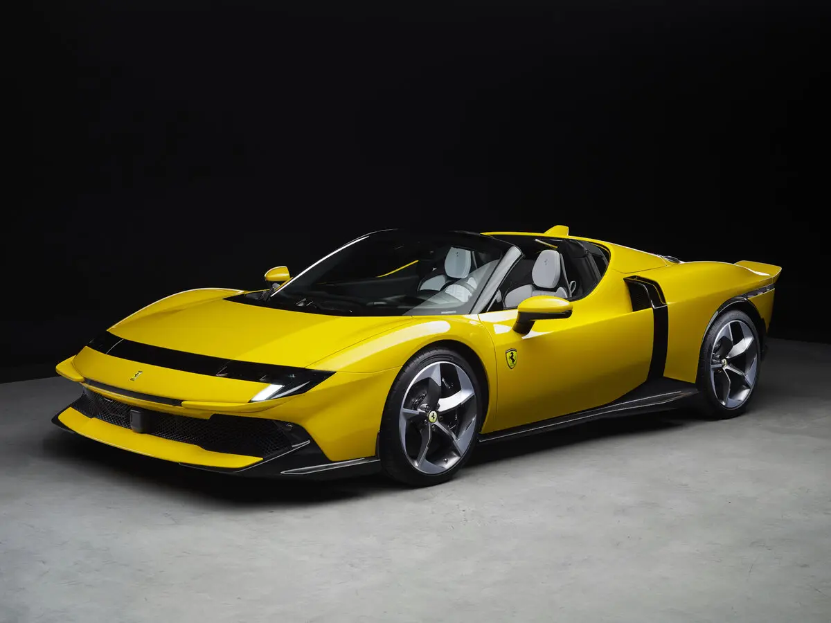 Ferrari 849 Testarossa 2025 – н.в. Родстер Spider