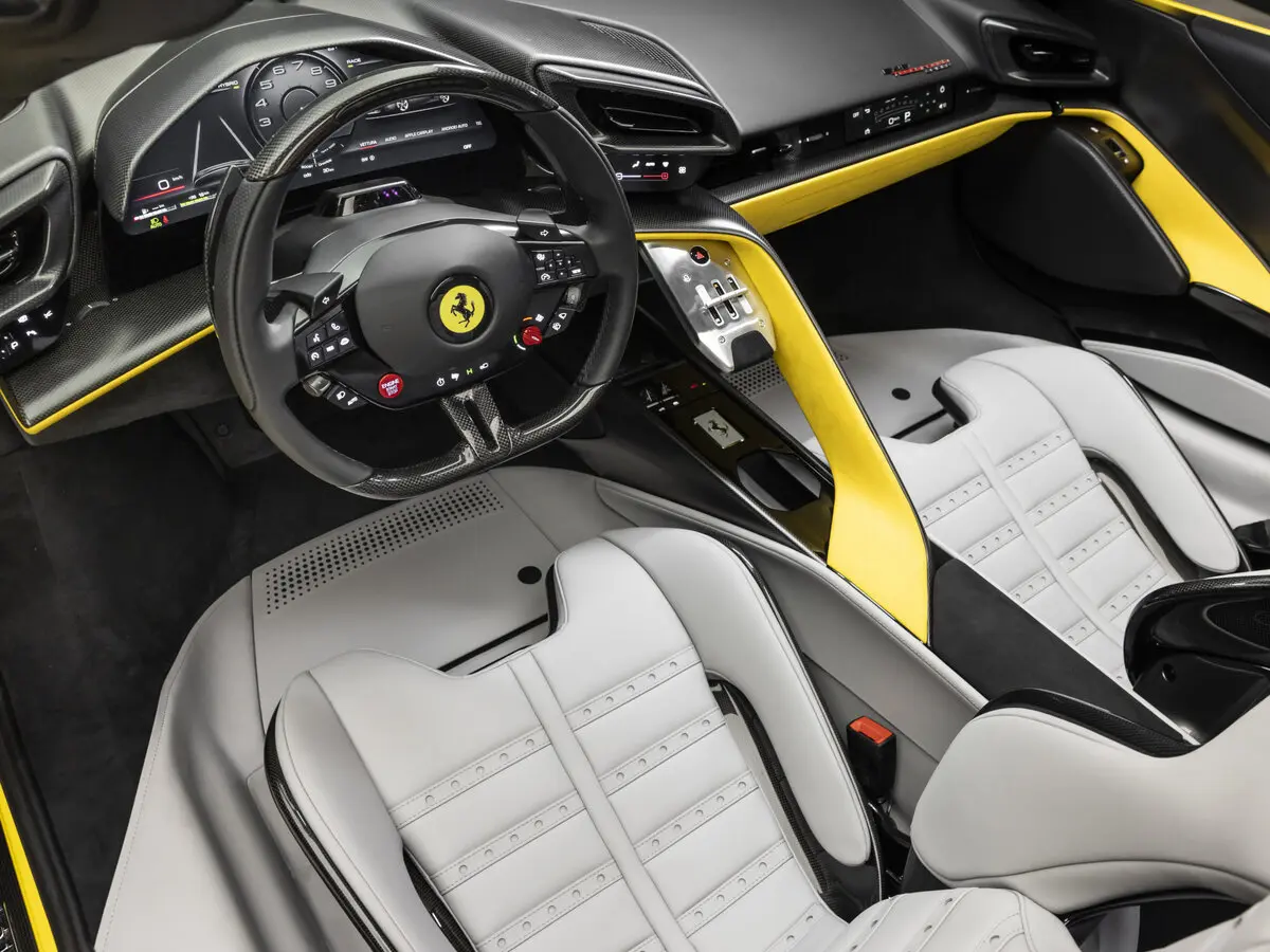 Ferrari 849 Testarossa 2025 – н.в. Родстер Spider — photo 7