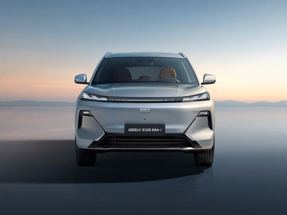 Geely EX5 Гибрид 2025 – н.в. Внедорожник 5 дв. — сүрөт 3