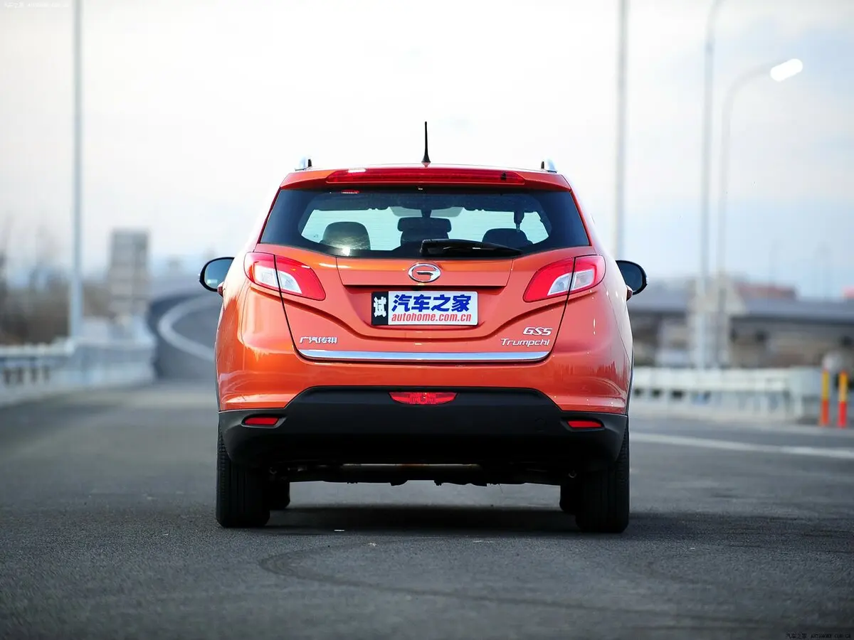 GAC Trumpchi GS5 I Внедорожник 5 дв. — сүрөт 4