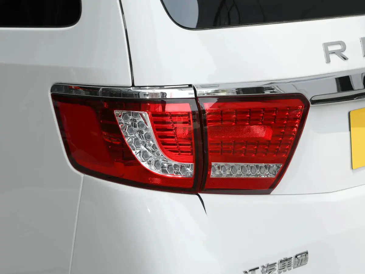 JAC Refine L6 Max 2020 – н.в. Минивэн — photo 6
