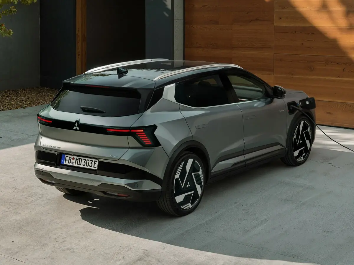 Mitsubishi Eclipse Cross II Внедорожник 5 дв. — сүрөт 5