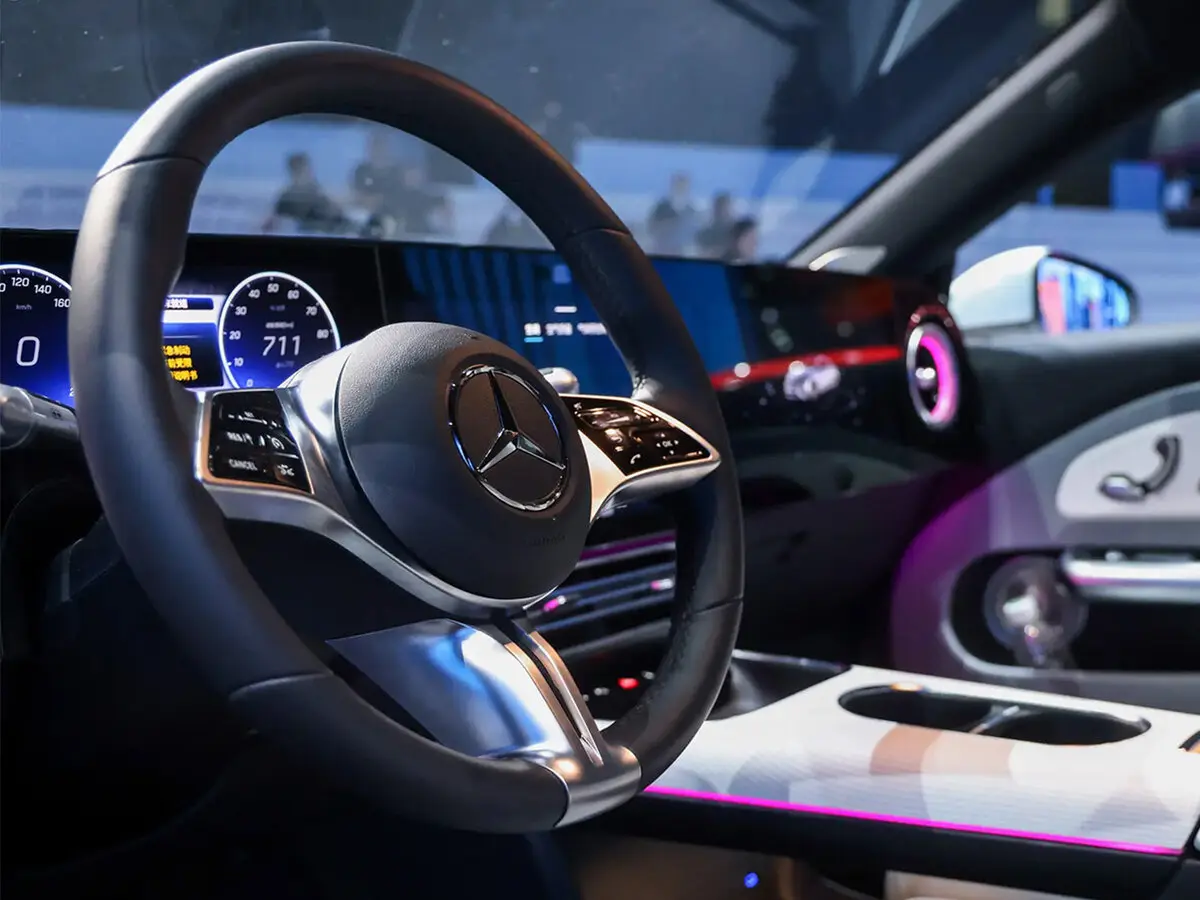 Mercedes-Benz CLA III (C174, X174) Седан L — сүрөт 6