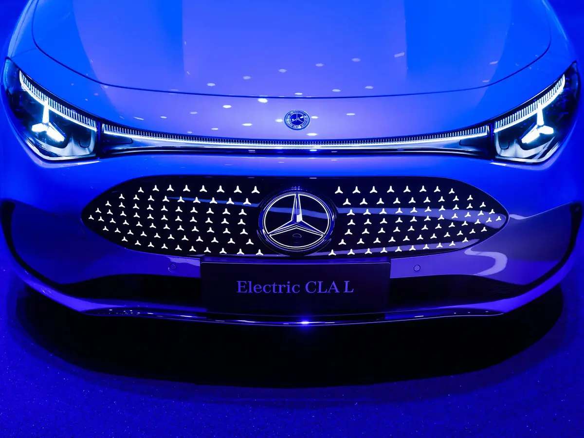 Mercedes-Benz CLA III (C174, X174) Седан L — сүрөт 8