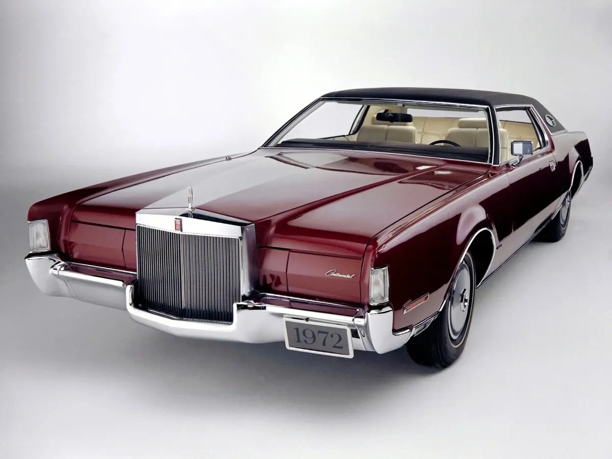 Lincoln Continental Mark IV