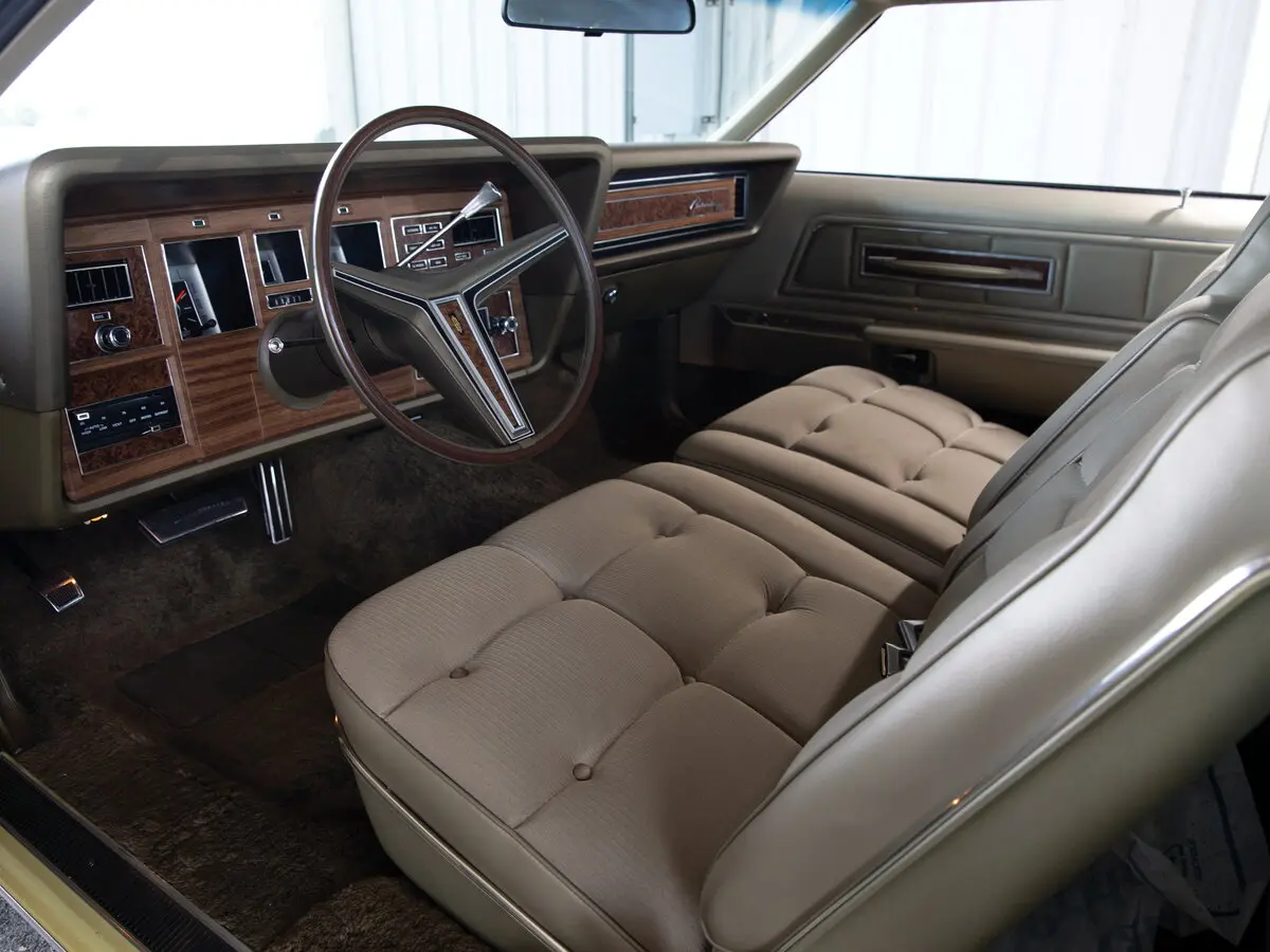 Lincoln Continental Mark IV Купе — сүрөт 8