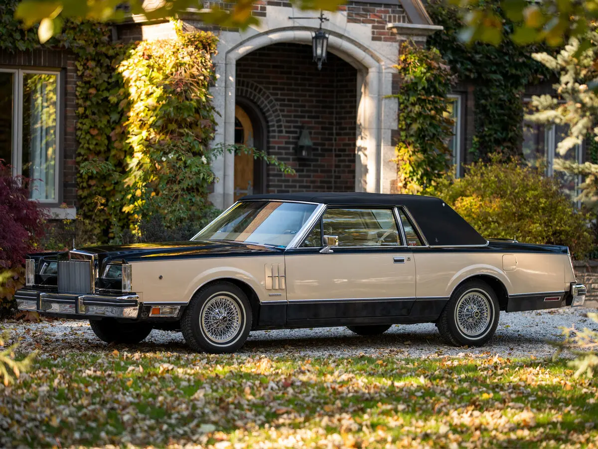 Lincoln Continental Mark VI Купе