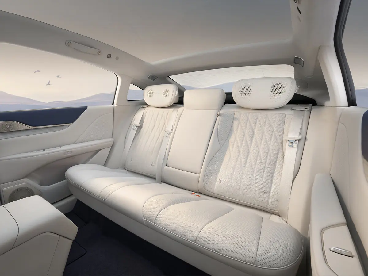 Buick Electra L7 2025 – н.в. Седан — сүрөт 5
