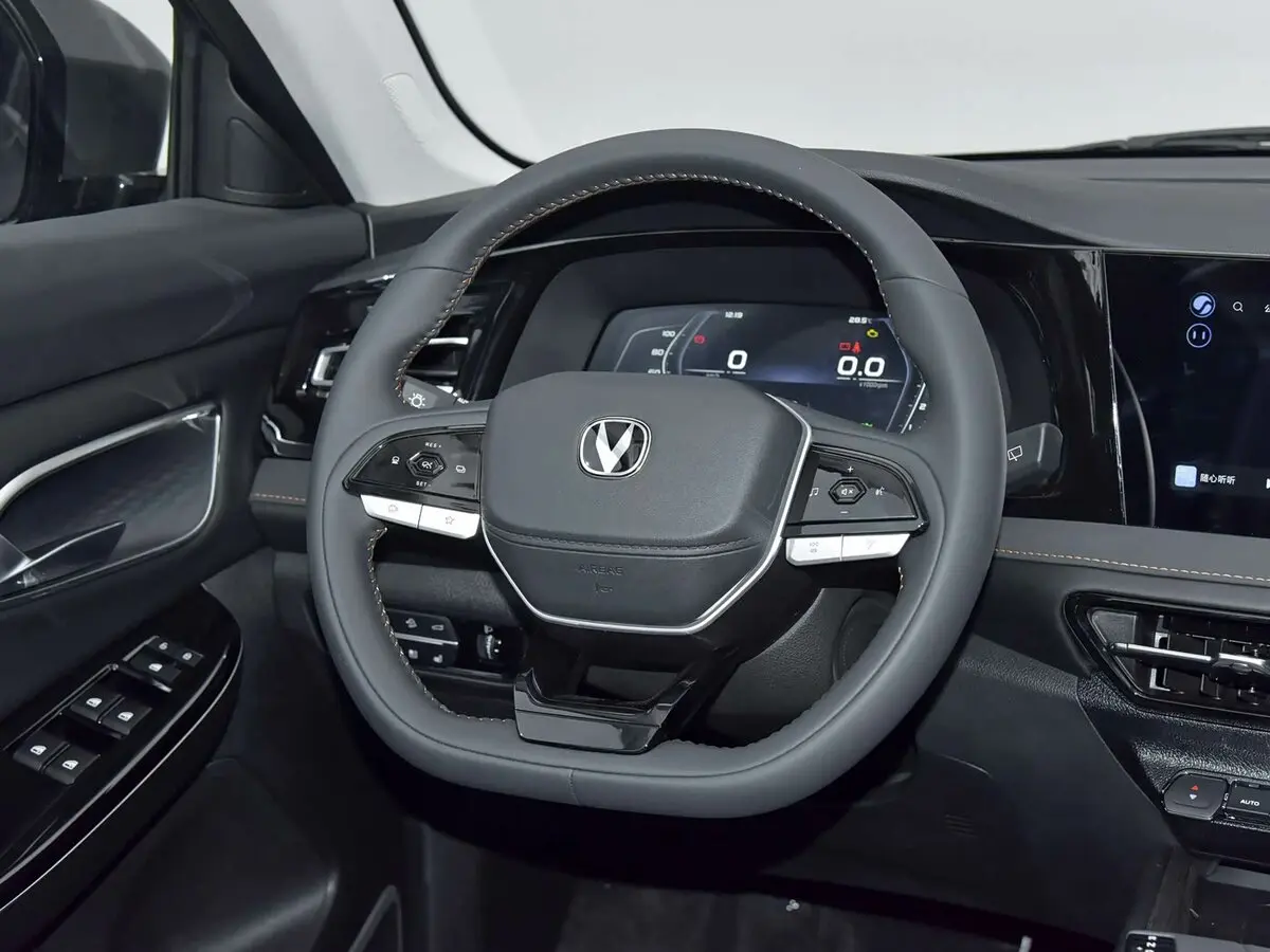 Changan CS75 Pro 2025 – н.в. Внедорожник 5 дв. — сүрөт 9