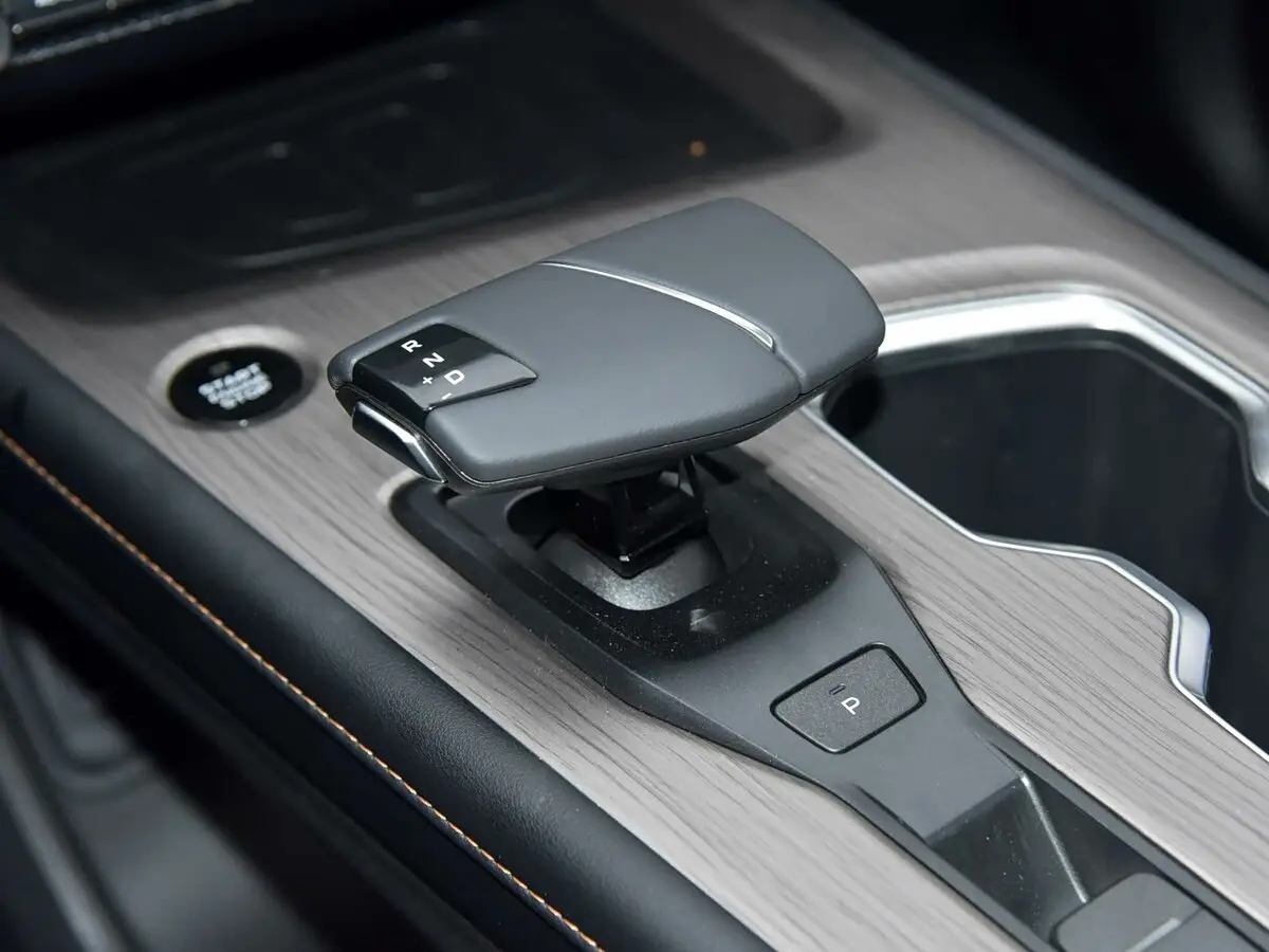 Changan CS75 Pro 2025 – н.в. Внедорожник 5 дв. — сүрөт 11