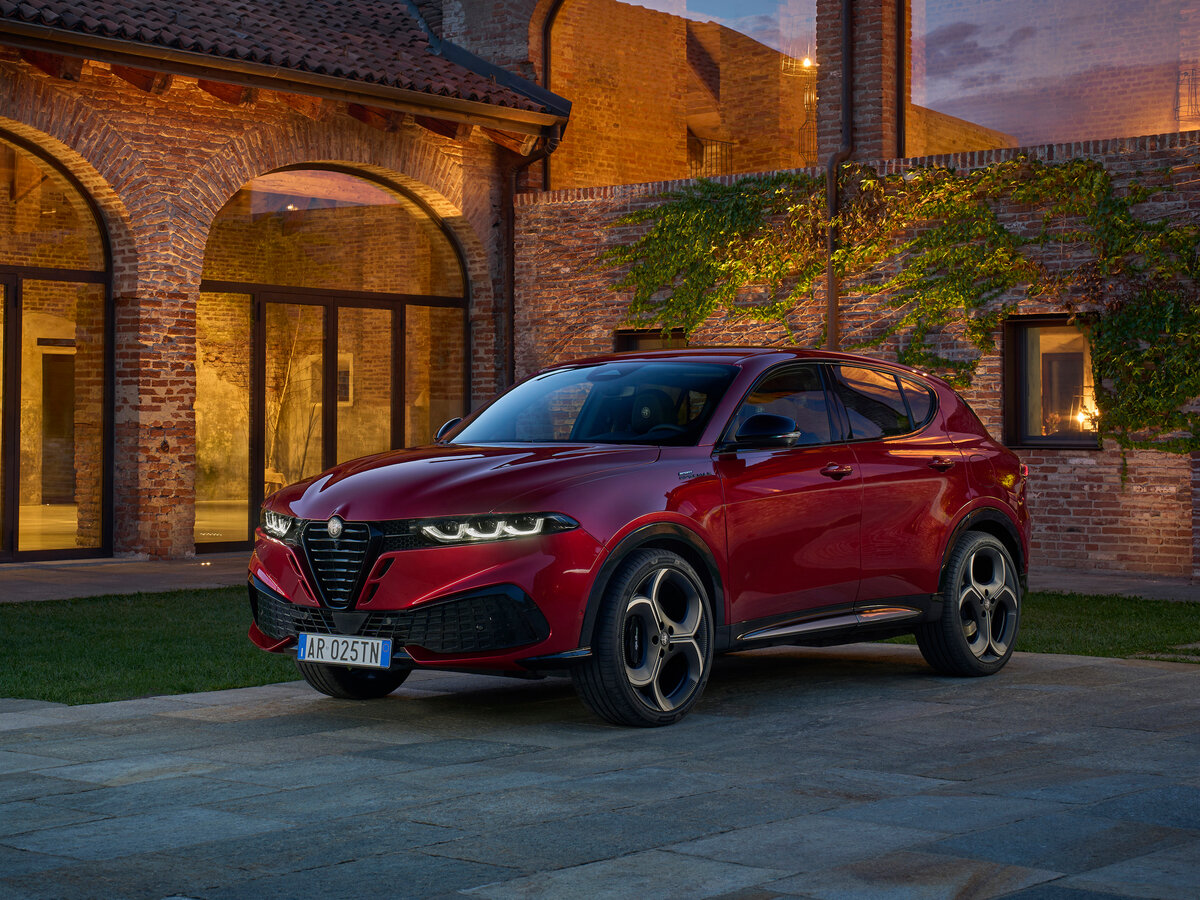 Alfa Romeo Tonale I Рестайлинг Внедорожник 5 дв. — фото 2