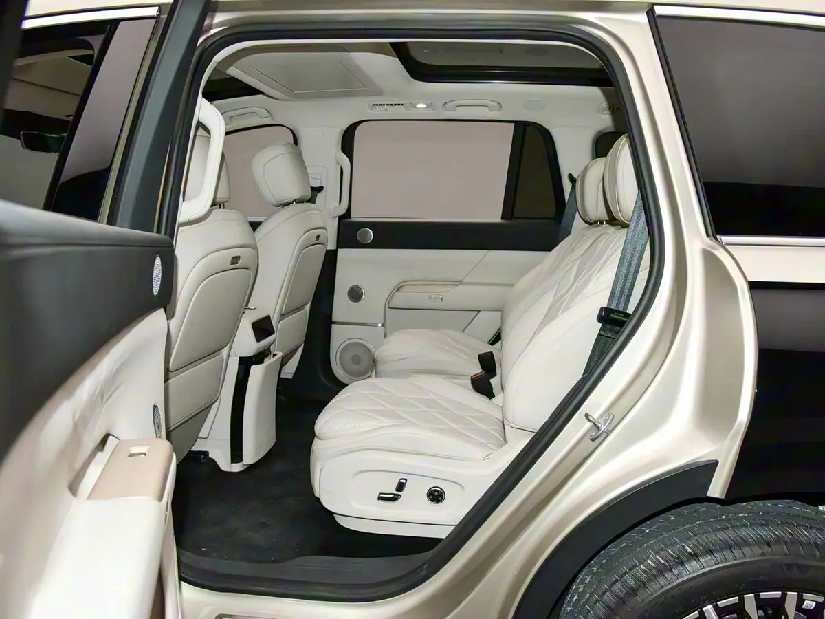 Chery Fulwin T11 2025 – н.в. Внедорожник 5 дв. — сүрөт 9